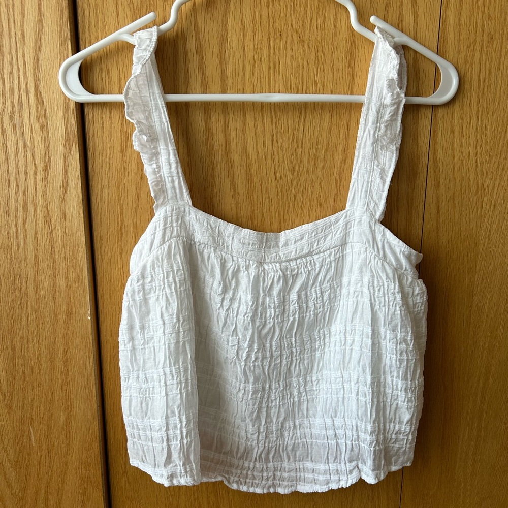 Altar d’ State top, white, lose fit, medium. Super cute! Great condition